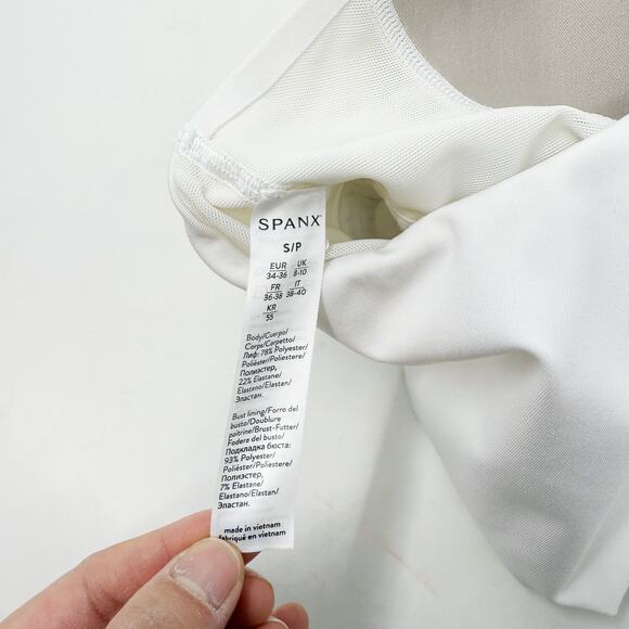 Spanx Small S White Longline Medium Impact Sports Bra Racerback Scoop Neck - Picture 6 of 9